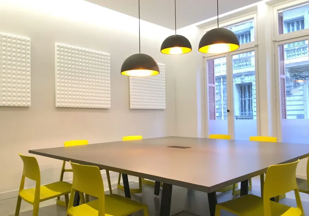 Yellow Room — Le LABO Coworking