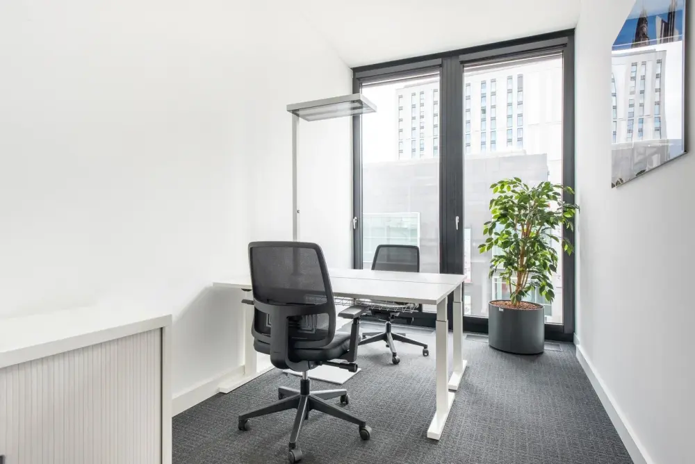 Day office — Regus KAMPALA, AHA Towers