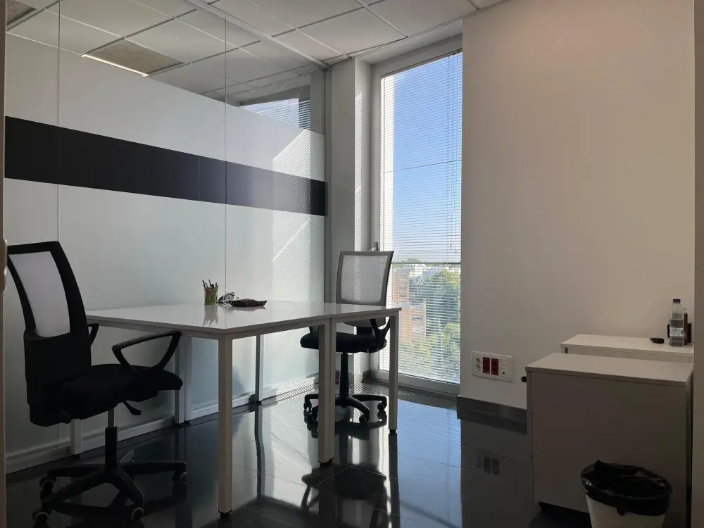 Oficina Privada 2 personas — Inn Offices Torre Aljarafe Center