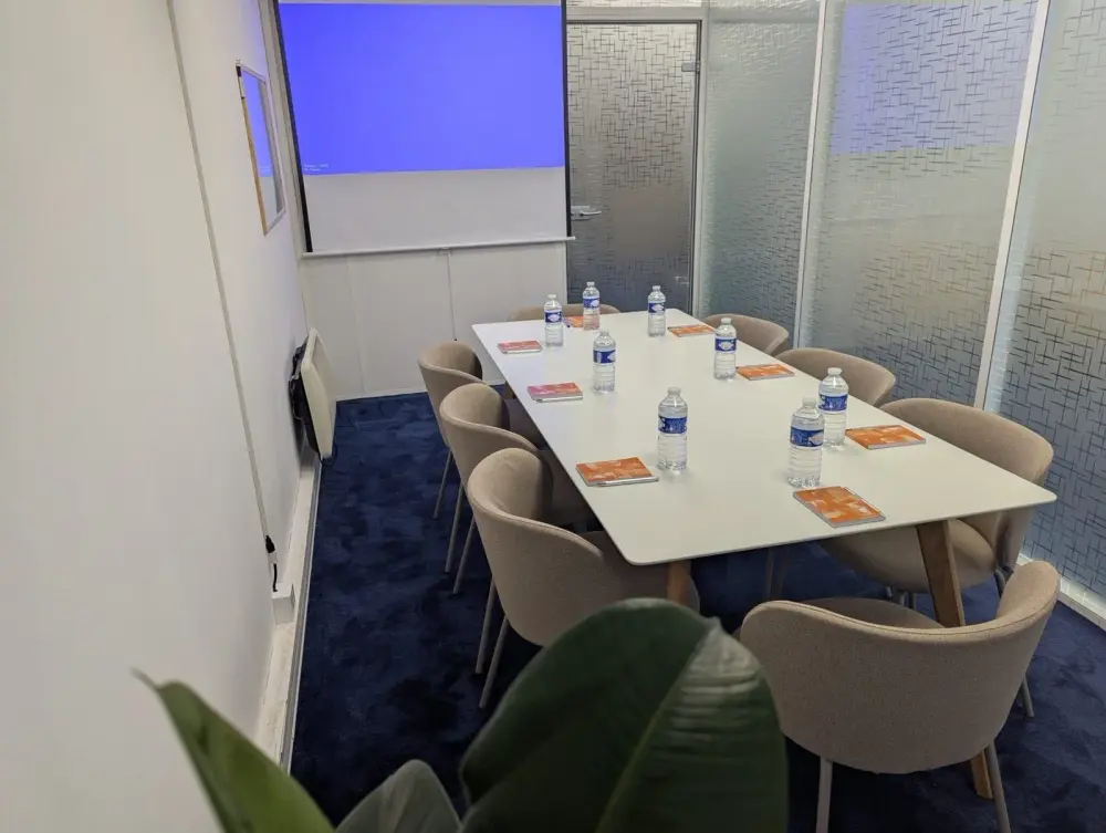Salle de réunion — Whosbox