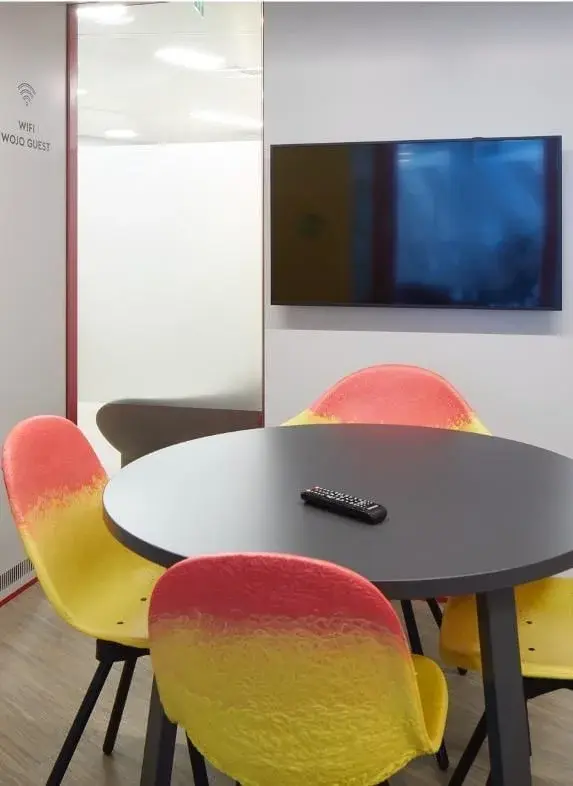Salle 4 personnes — Wojo Montparnasse - Gaité