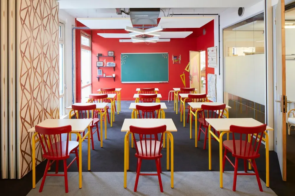 Salle de réunion 12 personnes — Wojo Issy-les-Moulineaux