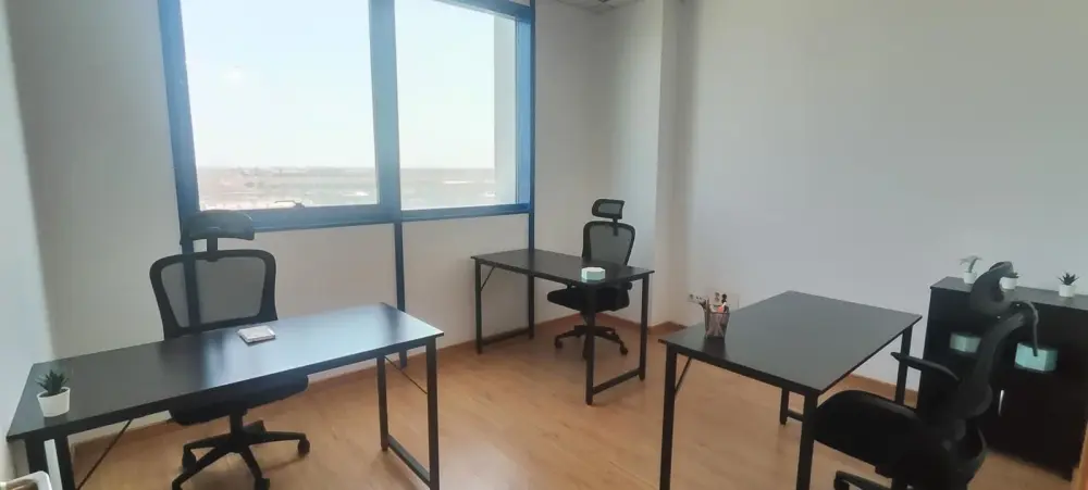 Espacio abierto Nomade — Inn Offices Torneo