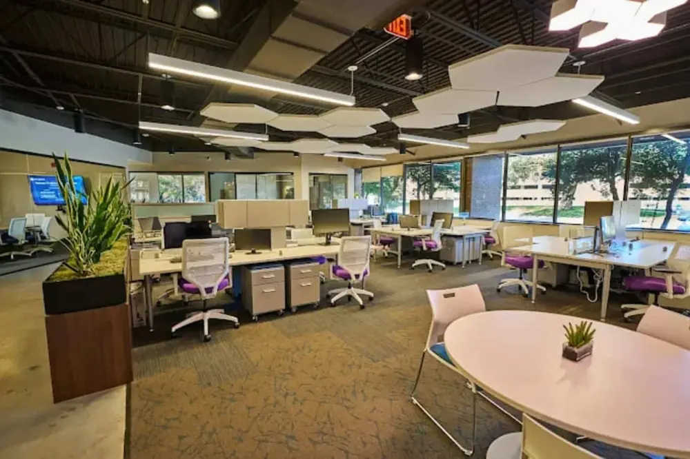 Open Space Nomad — Hexa Coworking