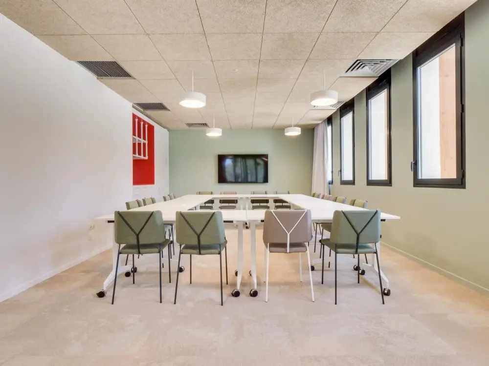 Salle Calissium — Newton Offices Golf des Milles