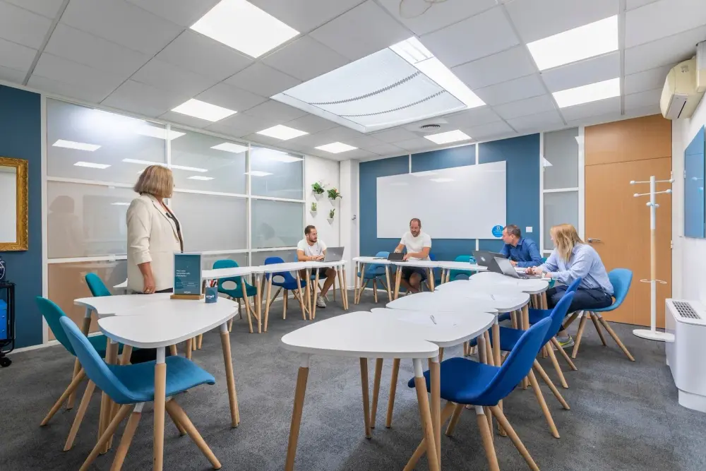 Salle Oslo — Mitwit Aix-en-Provence