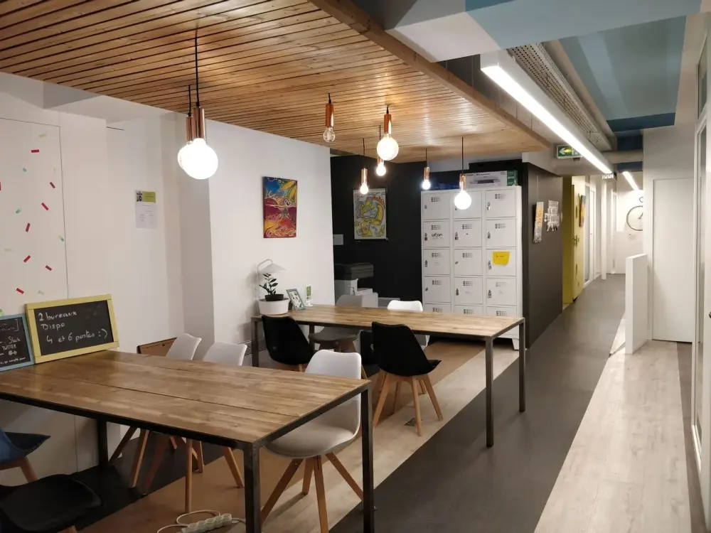 Coworking Journée — MyCowork Beaubourg