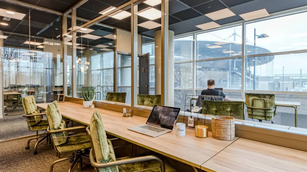 Bureau privatif 4 personnes — Now Connected Saint Denis - Portes de France