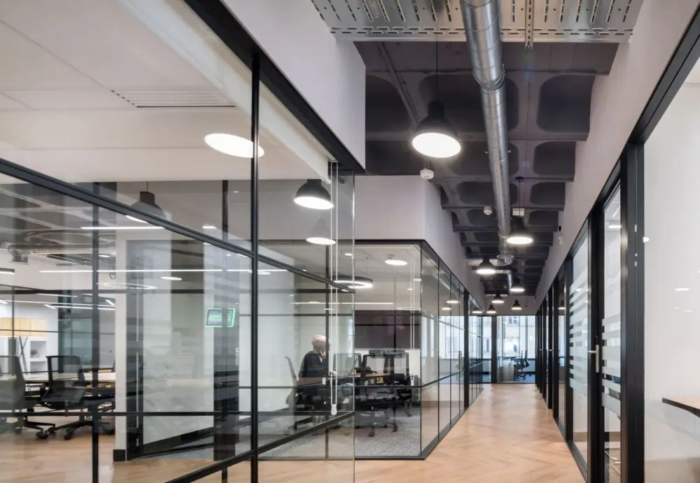 Sala de Reunion Nº2 — Venture X Velázquez