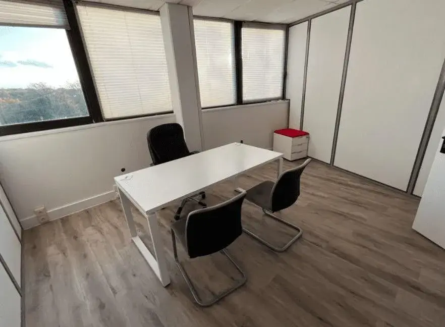Bureau à la journée — KW Infinity St Jean De Braye