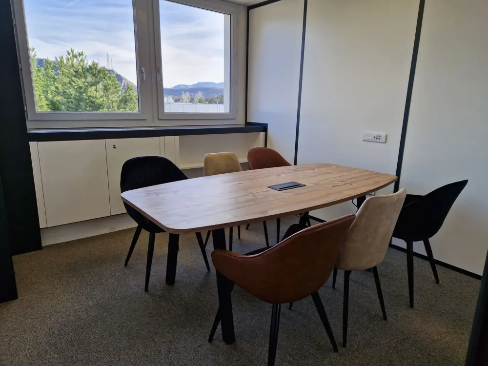 Salle de réunion 1 — Pousse Locale