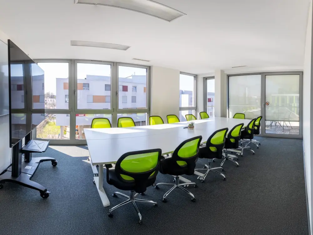 Salle de réunion 25 personnes — Le Lodge