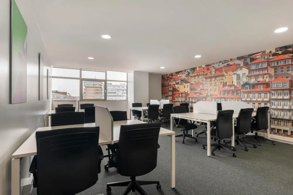 عمل مشترك يومي — Regus DOHA, Al Ghanem Building