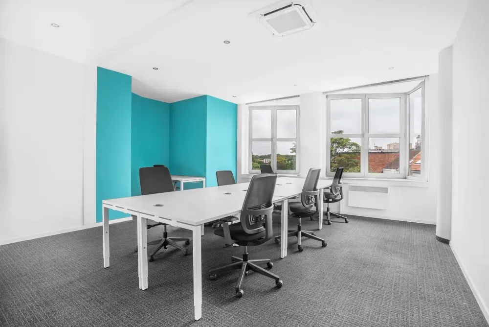 Room El Derby II — Regus LIMA, Cronos - El Derby