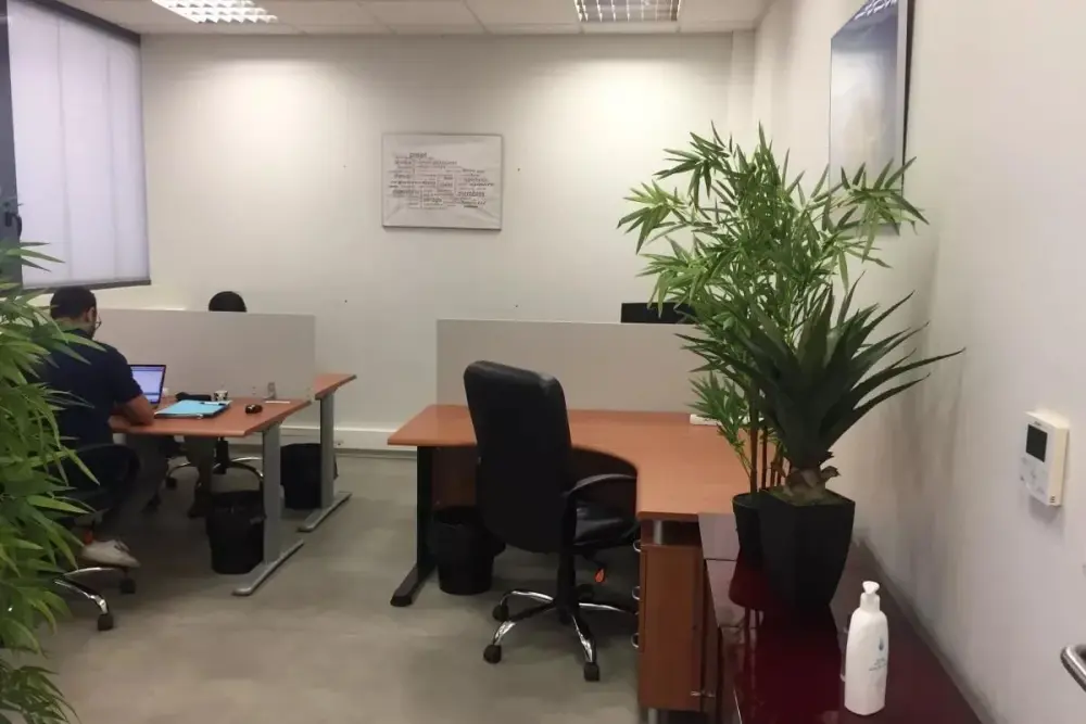 Coworking à la journée — Scribes e-Tic Spaces