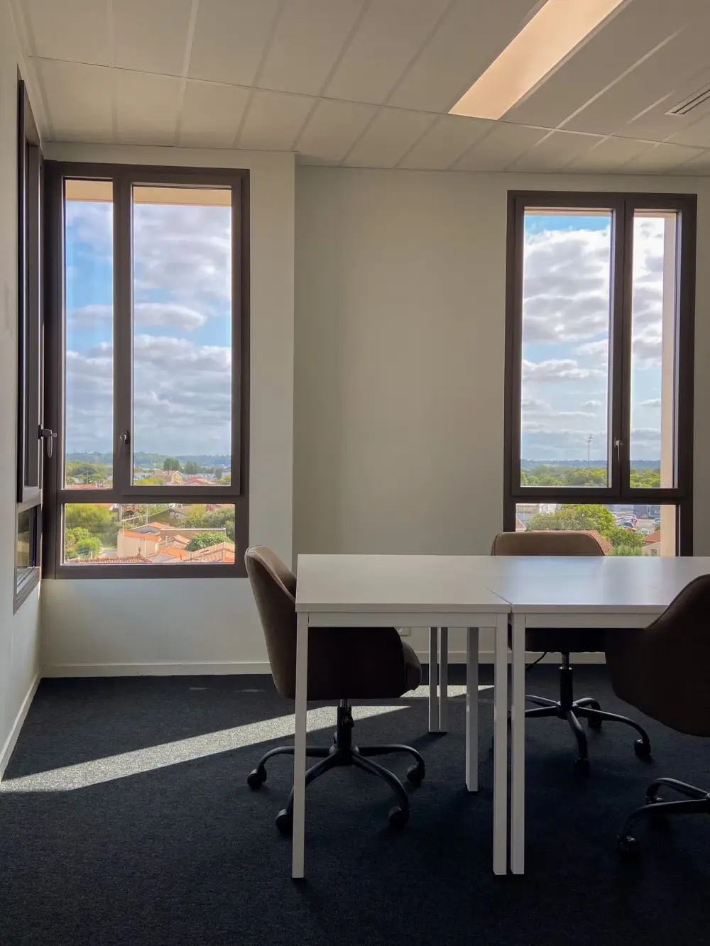 Bureau Privatif 6 Personnes — Doya