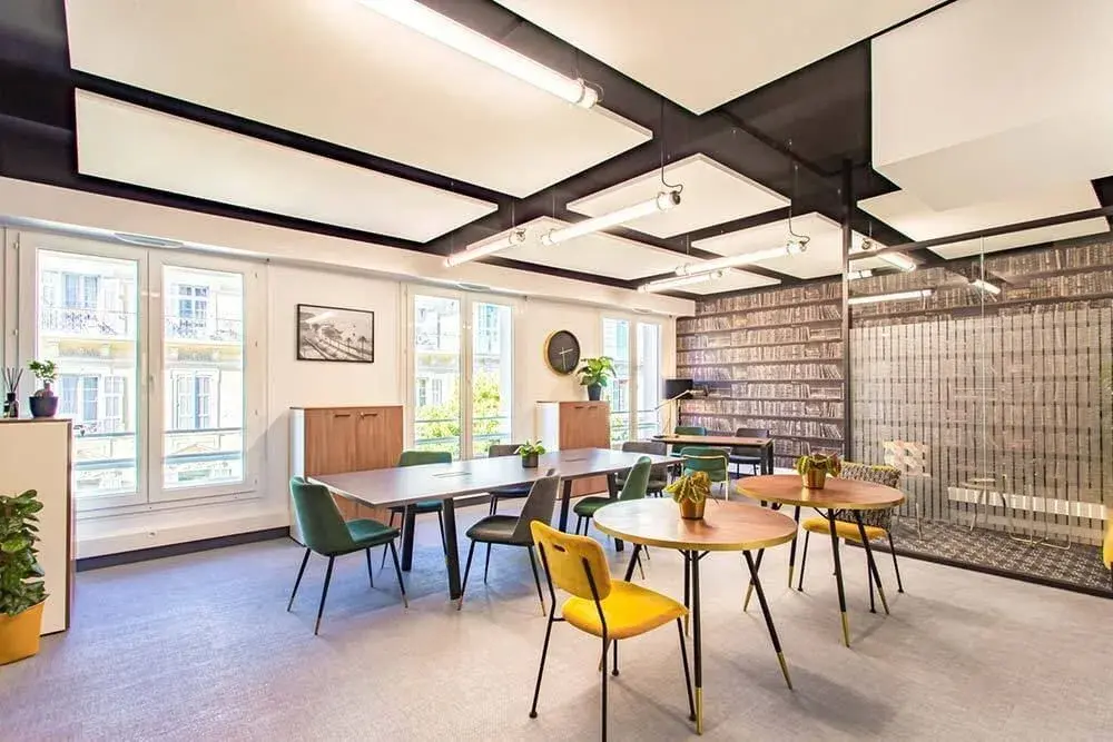 Open space Nomade et Fixe — Pearl Partner Nice Etoile
