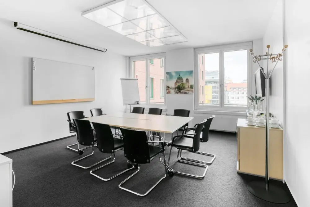 Sala MR 03 — Spaces Zurich Airport, Spaces The Circle