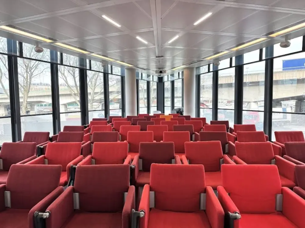 Amphithéâtre Rubis — Business Center EOS - Work & Share