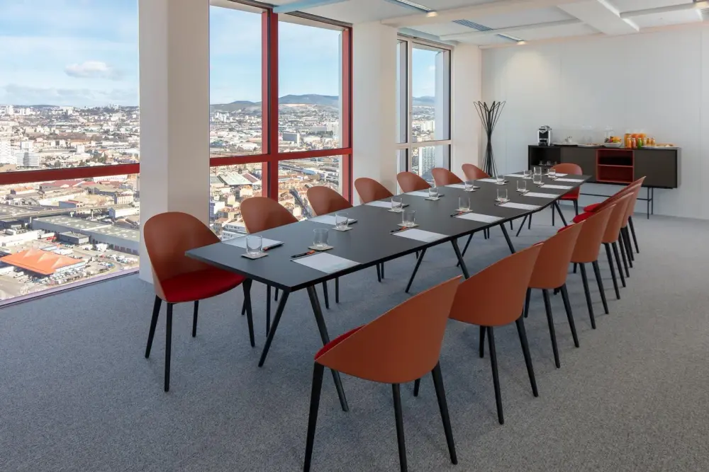 Salle Lyra — World Trade Center Sky Center Marseillaise