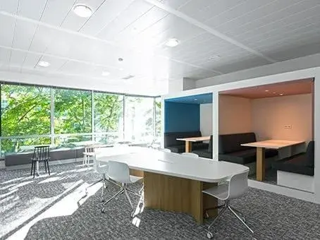 Coworking day pass — Regus KAMPALA, Acacia Mall