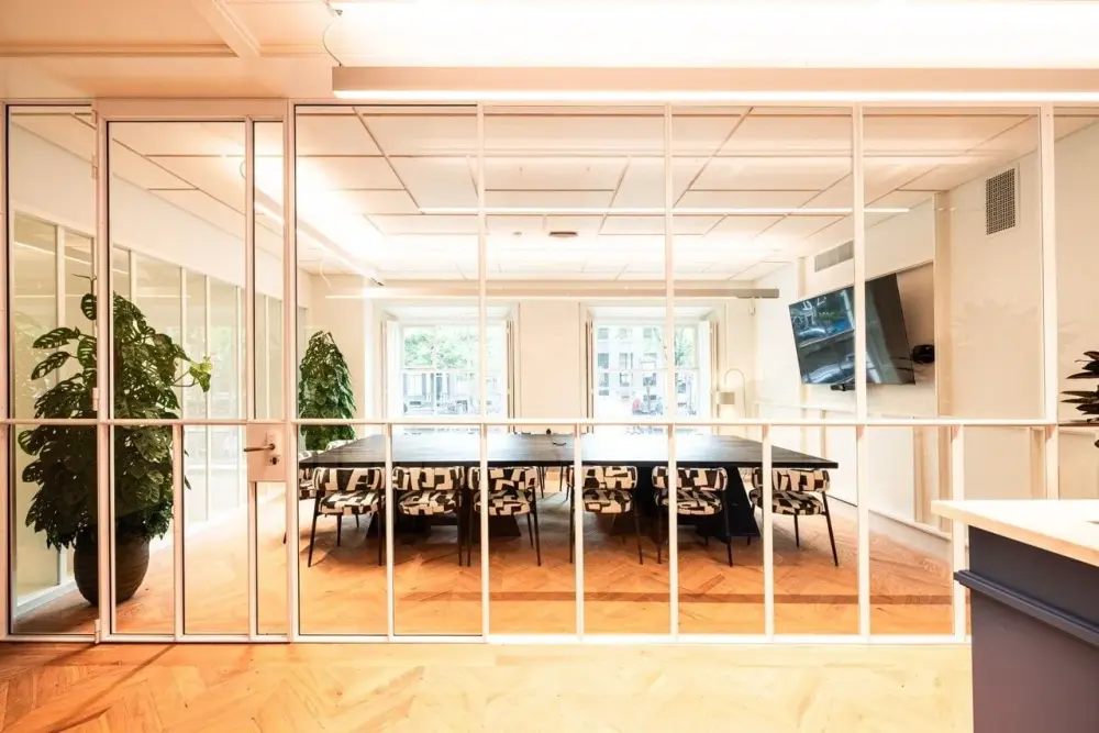 EMS Boardroom — Rivvia - The Empress, Keizersgracht 264