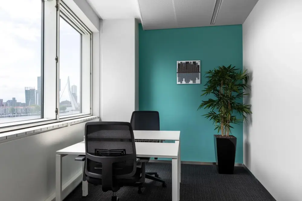 Частен офис — Regus Sofia, BSR 1 (EUR)