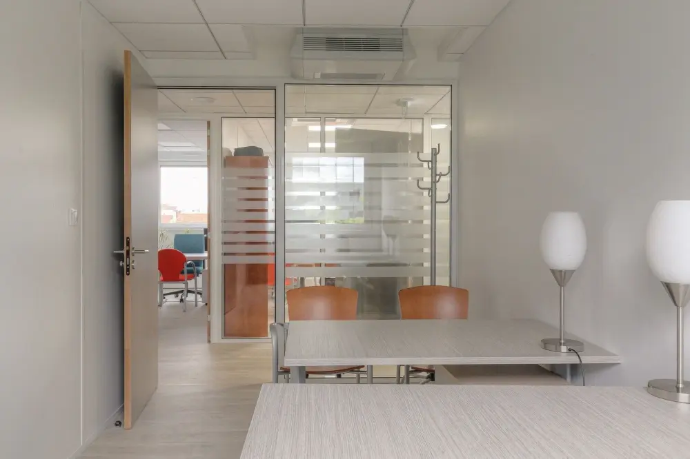 Open space Nomade — Centre d'affaires Berthelot Entreprises