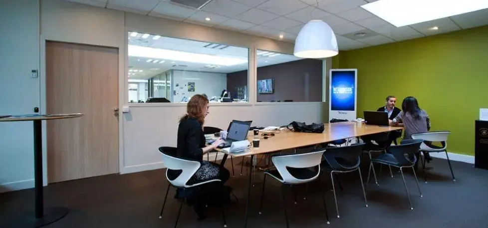 Salle Bangalore — Mitwit Neuilly-sur-seine