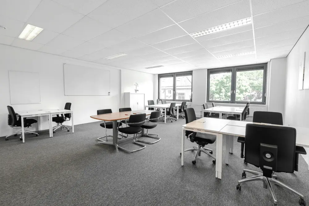 Coworking Tag — Regus Bordeaux, St Seurin Gambetta