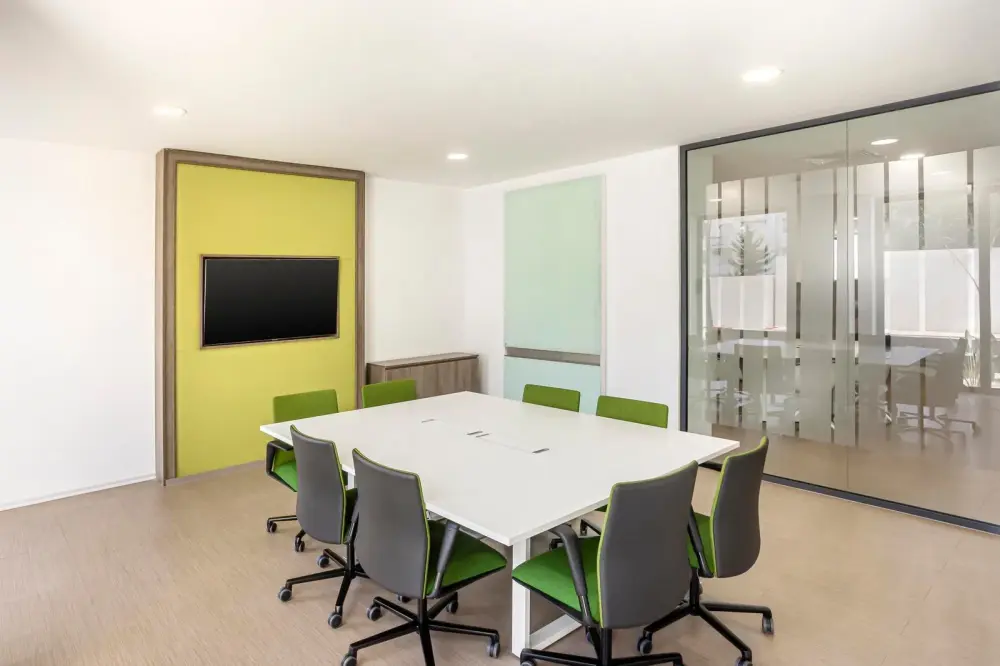 Room MR-01 — Regus Dhaka, Borak Mehanur