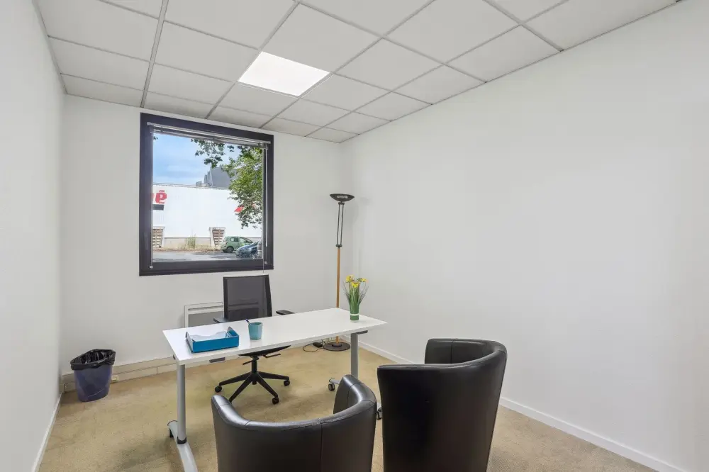 Bureau privatif 3 personnes — Buro Club Rennes Sud-Est