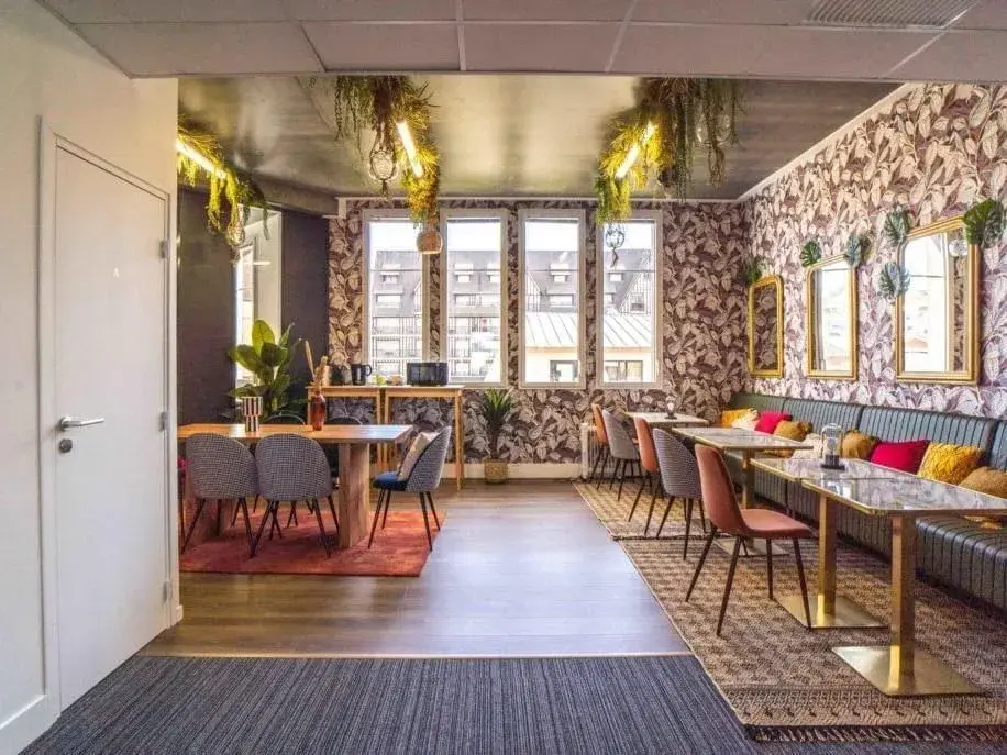 Accès coworking nomade — Bureaux & Co Deauville