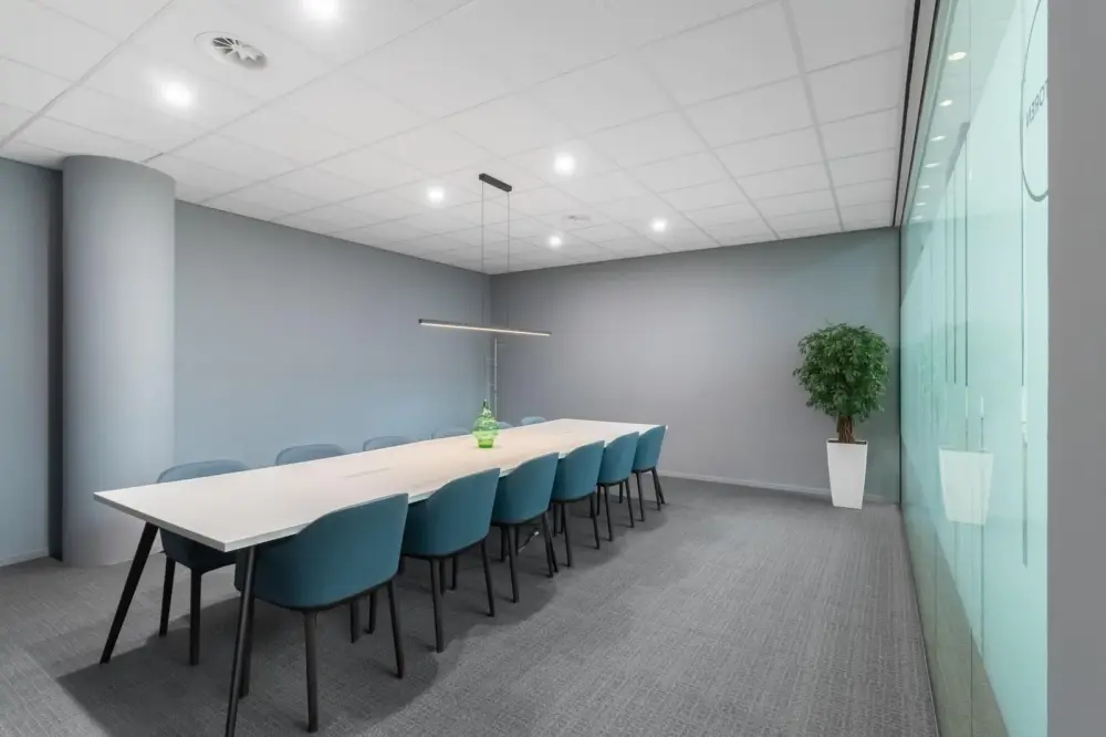 Room LAKDIVAzz — Regus KOTTE, Paramount Tower (Nawala)