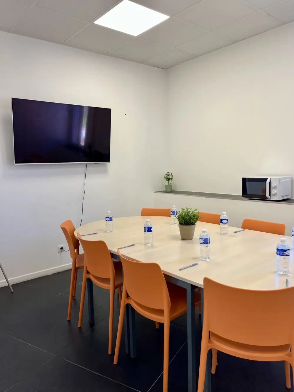 Salle de réunion — Korner Grasse