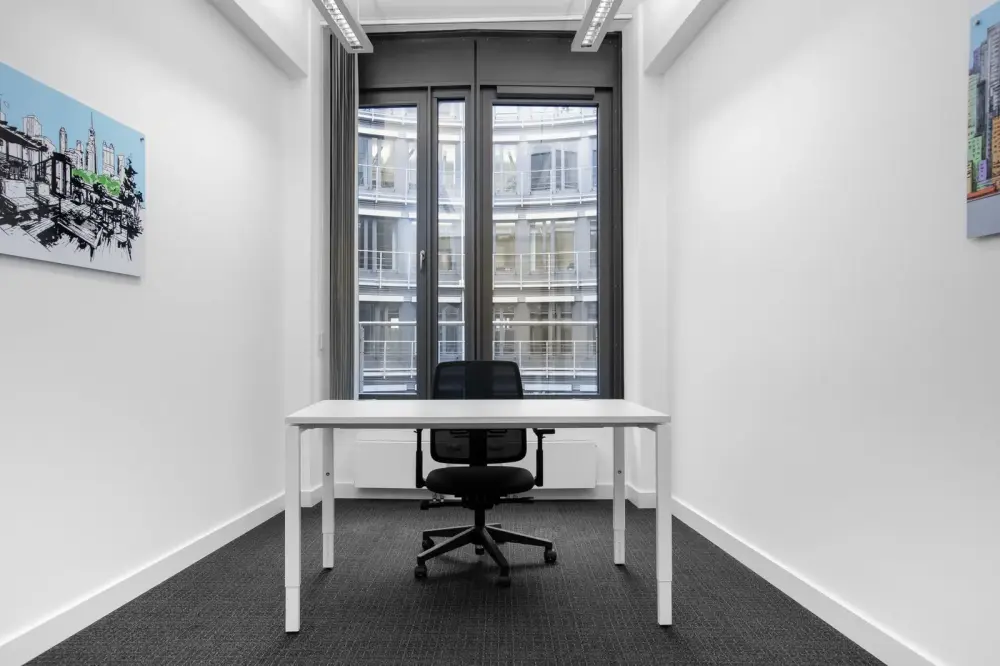 Salle MR 02 — Spaces AMSTERDAM, Spaces Vijzelstraat