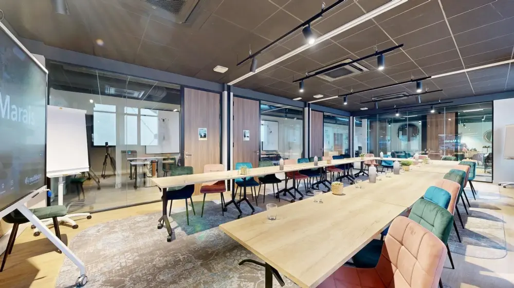 Salle Poitou + Languedoc + Dauphiné — Mitwit Paris 03 Marais République