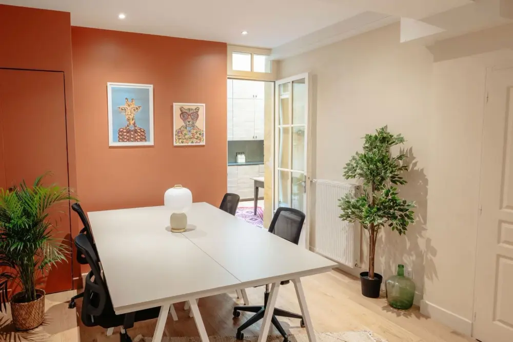 Bureau privatif 8 personnes — La Maison L'échoppe