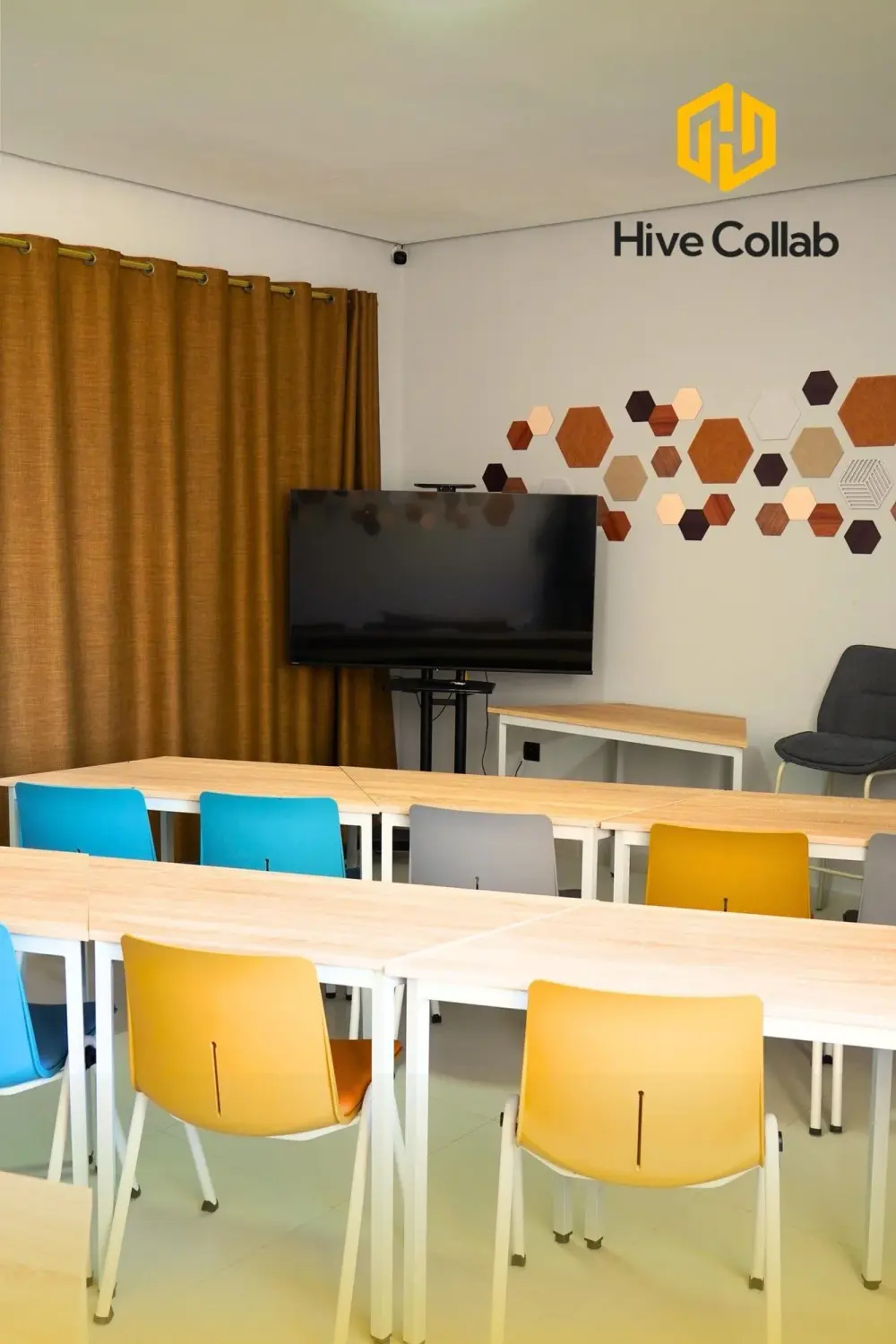 Meeting Room 1 — Hive Collab