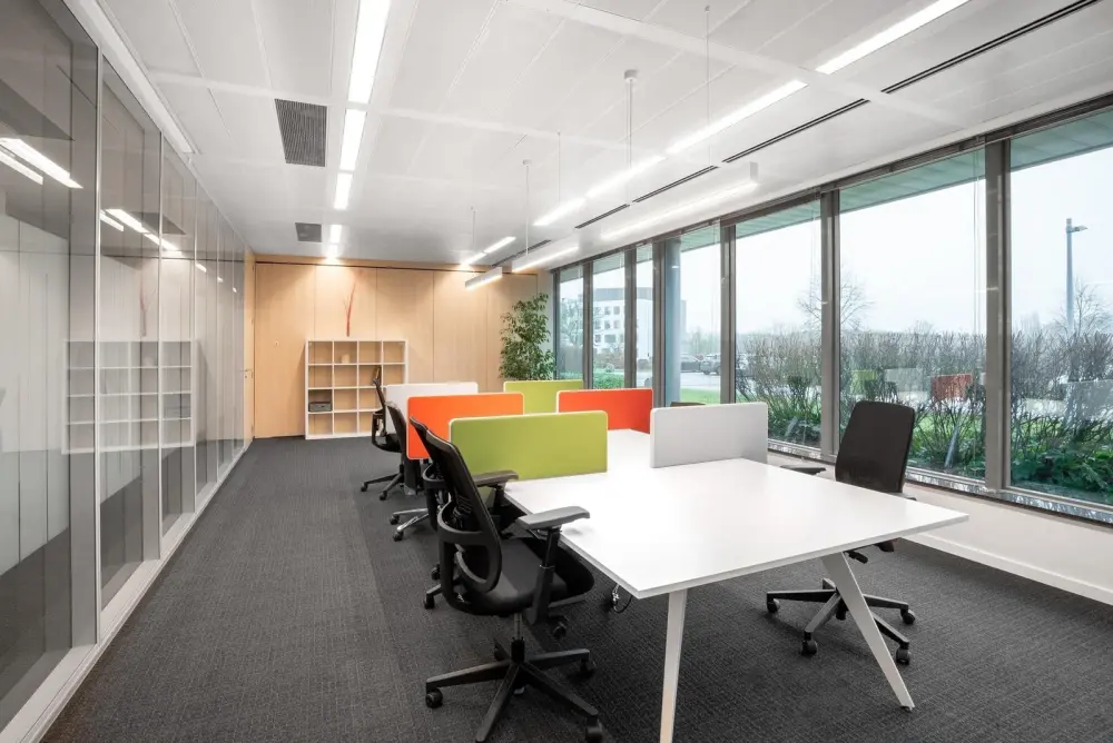 Coworking day pass — Regus Bratislava, OC Central