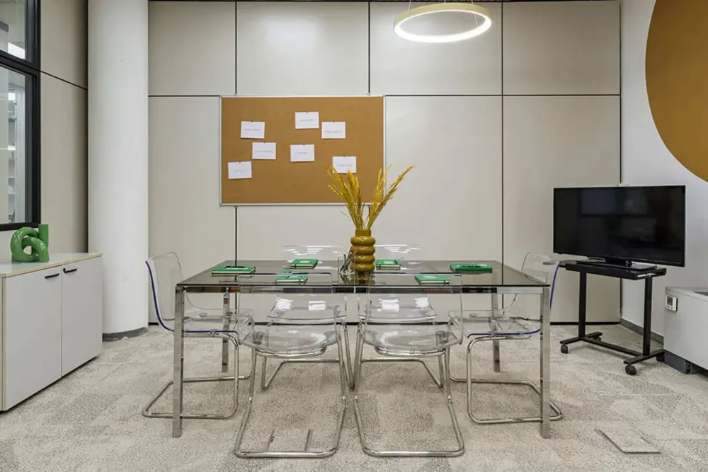 Sala de reuniones 1 — Optimismus Coworking