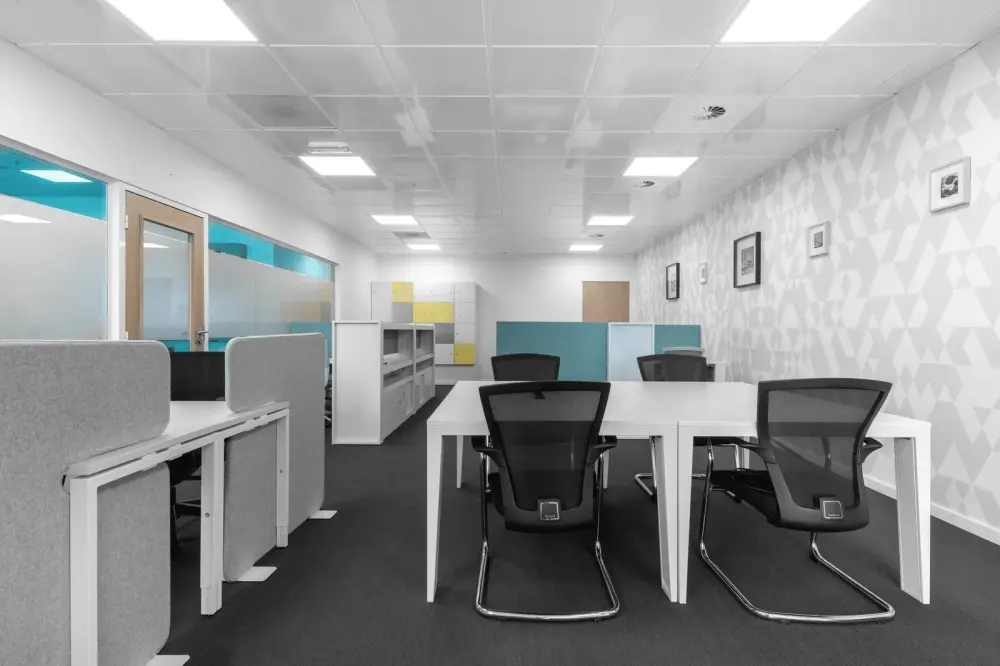 عمل مشترك يومي — Regus ALGIERS, Les Pins Maritimes