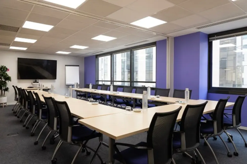 Salle de réunion 4 — Emergence Boulogne