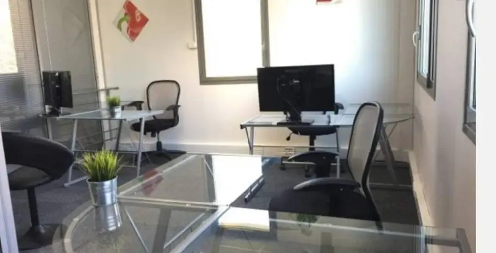 Bureau Partagé N°1 — Reggad Estate - Alpexpo