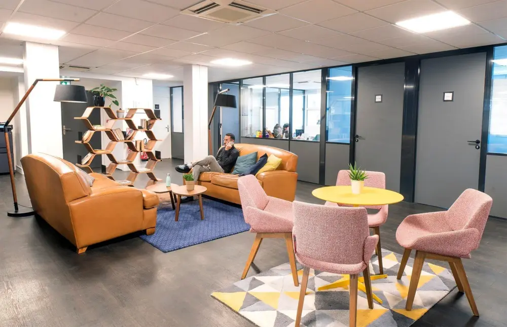 Accès Coworking — Work & Share Clichy