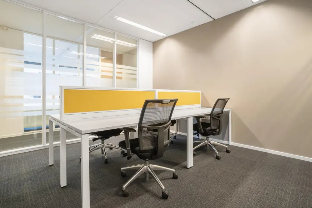 Coworking day pass — Spaces KYIV, Maidan Plaza