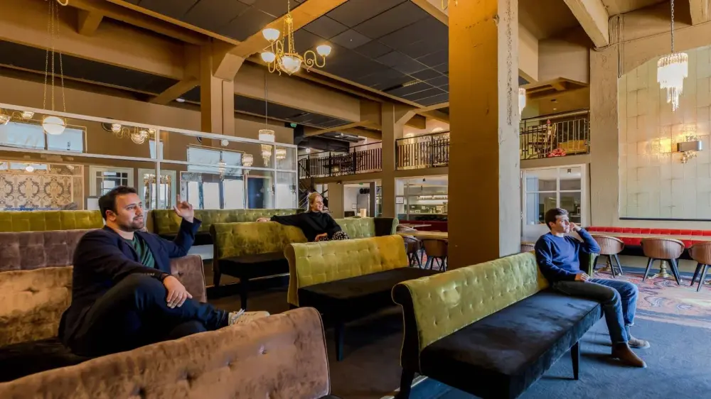 Salle Espace Gradins — Now Coworking Bordeaux