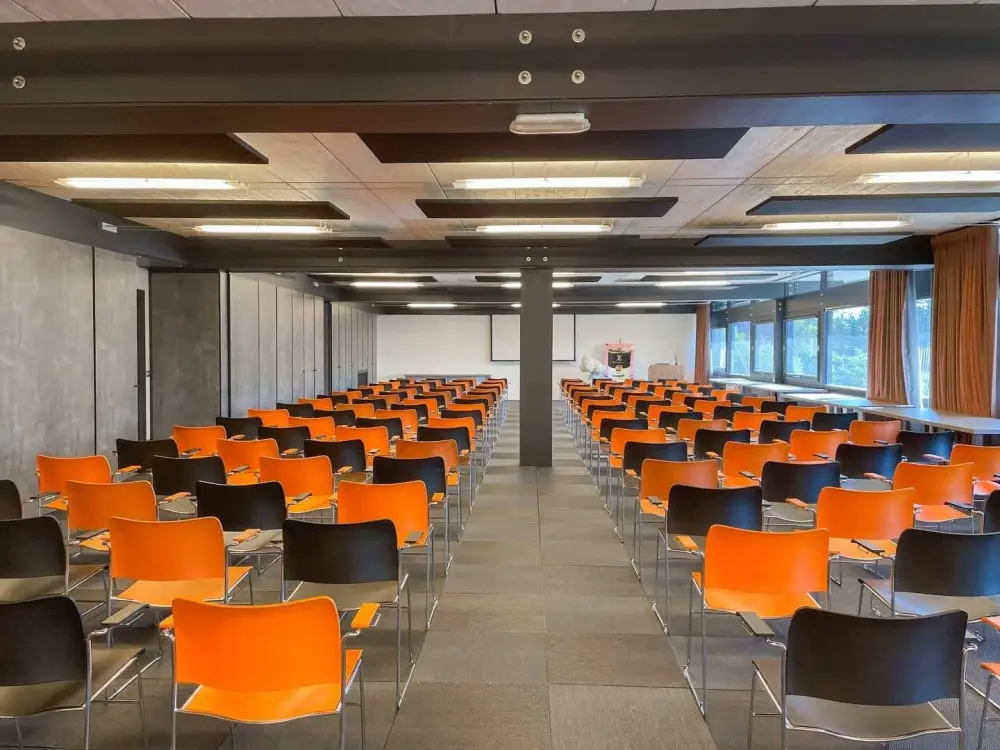 Salle Paccard + Dunoyer 240 m² — Espace 55