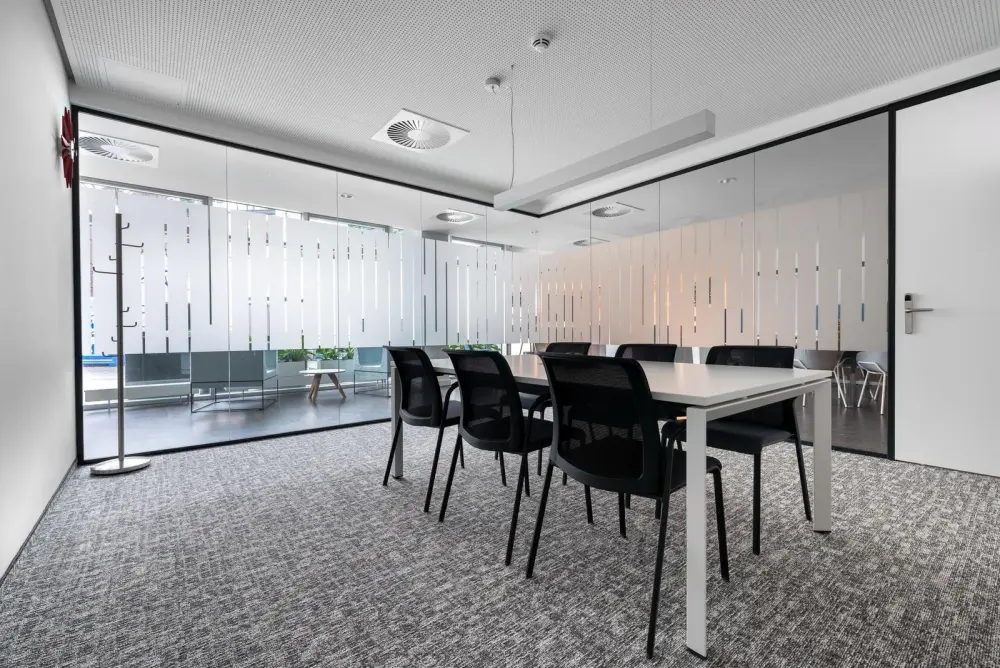 Room CM LAS VEGAS — Regus KYIV, Forum West Side