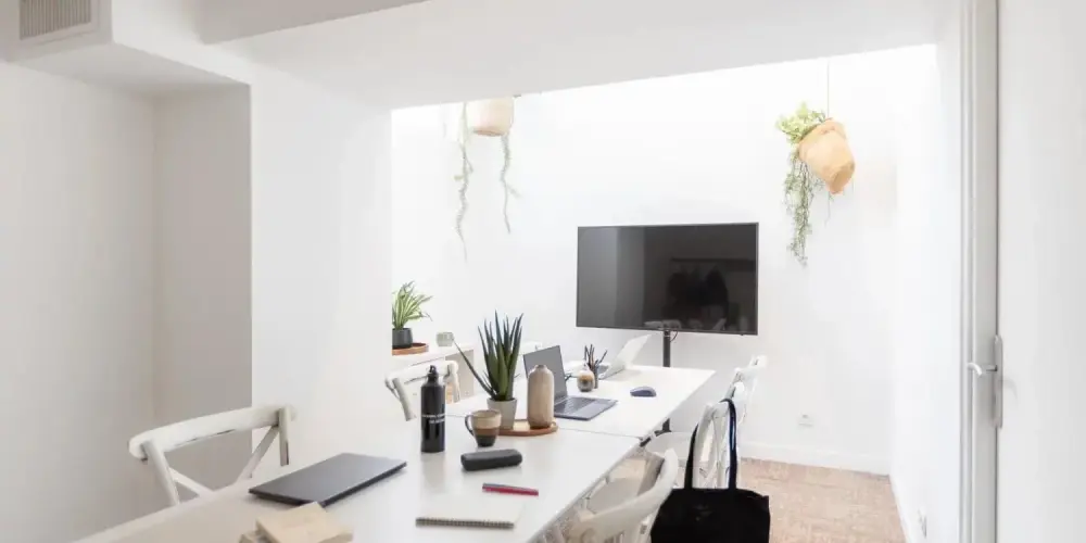 The Creativity Room — The Babel Community République